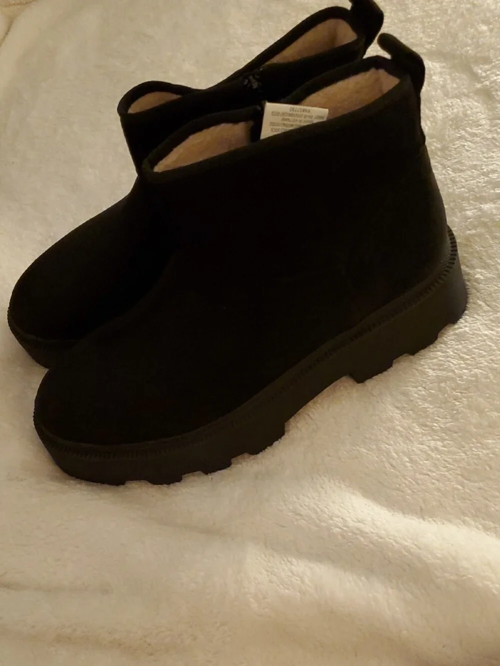 Universal Thread Black Rowland Women's Winter Ankle Faux Suede Boots Size 12 NWT